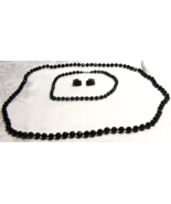 Vintage Two Black Evening Bead Necklaces &amp; Pair of Screw Clasp Earrings ... - $922.09 MXN