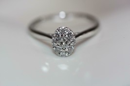 14K White Gold Oval Design Princess-cut diamond Halo Engagement Ring 2.4 grams - £629.57 GBP
