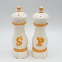 Vintage Porcelain Salt &amp; Pepper Shakers Set Lot - £8.12 GBP
