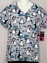 Women&#39;s Scrub Top Size Medium Penguins Winter Scrubstar V-Neck Nurse Doctor - $16.92