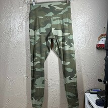 Victoria's Secret PINK Camo Ultimate Leggings Skinny Leg High Rise Size ... - $403.99 MXN Victoria's Secret PINK Camo Ultimate Leggings Skinny Leg High Rise Size ... - $403.99 MXN
