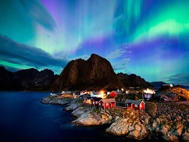 Beautiful Northern Lights Aurora Borealis 8X10 Glossy Photo - £7.18 GBP