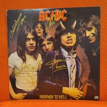 AC/DC Signed Lp Highway To Hell, 4  members, Original, Vintage, Great Gifts - $285.00