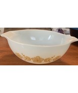 Vintage Pyrex 2 1/2 Qt Butterfly Gold Bowl  #443 USA Made - $18.00