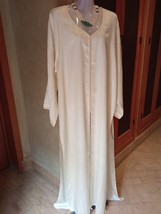 90&#39;s Vintage traditional white kaftan dress, Embroidered Moroccan kaftan... - £173.61 GBP
