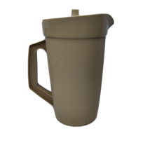 Vtg TUPPERWARE 2 Quart Almond Tan Beige Pitcher w/ Push Button Vacuum Lid #800 - £9.48 GBP