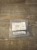 Isuzu Part 8-97061922-0 Hole Conn Cover - €25,57 EUR