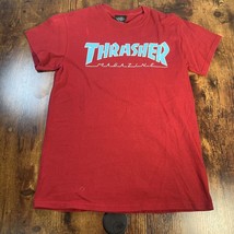 Thrasher Skateboard Magazine T-shirt Mens Small Red Retro Short Sleeve Skater - £11.64 GBP