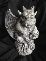 Gargoyle Sentry Protector Statue Horned Creature Beast Medieval Statuary  - £15.97 GBP
