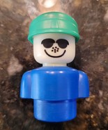 Vintage Fisher Price Toy Police Officer Blue Shirt Green Hat Sunglasses ... - $188.33 MXN