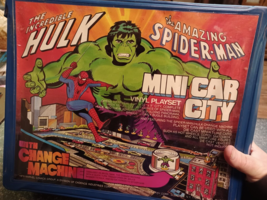 1979 Marvel Incredible Hulk Spiderman Mini Car City Playset - £58.42 GBP