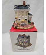 The Americana Collection Daily News Office &amp; Plant Ceramic Figure 3&quot; - $200.30 MXN