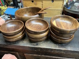 Vintage Wooden Salad Bowl Set 13 Pieces Richmond Cedar Works Made in USA Nice!!! - £55.42 GBP