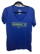 Nike Tee Shirt Women&#39;s Large Blue V-Neck Short Sleeve Workin&#39; It Swoosh Logo - £12.37 GBP