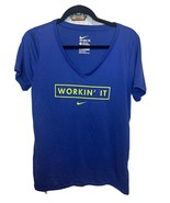 Nike Tee Shirt Women&#39;s Large Blue V-Neck Short Sleeve Workin&#39; It Swoosh ... - £12.39 GBP