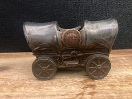 Vintage Metal Covered Wagon Toothpick Holder Butte Montana 3&quot; - $200.59 MXN
