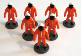 7 Astronauts Micro Figures in Space Shuttle Astronaut Suits, Orange Suits - £9.30 GBP