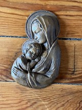 Vintage Small Faux Wood Plastic Religious Mother &amp; Baby Jesus Wall Plaqu... - $11.29