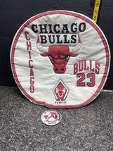 1988 Chicago Bulls Michael Jordan NBA Cloth Display Pennant And Large Pin.￼ - £38.36 GBP