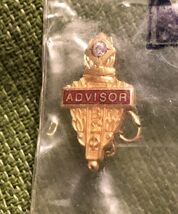 Beta Sigma Phi Advisor Pin New - $9.31