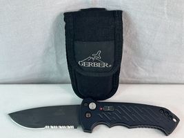 Rare Discontinued GERBER Manual Combat Folding Knife S30v w/ Sheath - EX... - $199.00
