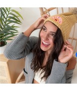 Virginia Wolf Gold Ribbed Knit Sunray Detachable Faux Fur Pom Beanie - €19,88 EUR