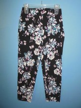 Ladies Time &amp; Tru Black&amp;Floral Cropped Pants 12 - £8.78 GBP