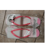 &quot;PINK&quot; Victoria &#39;s Secret  Slim Flip-Flops Signature Stripe- Sz L NWT - $460.15 MXN