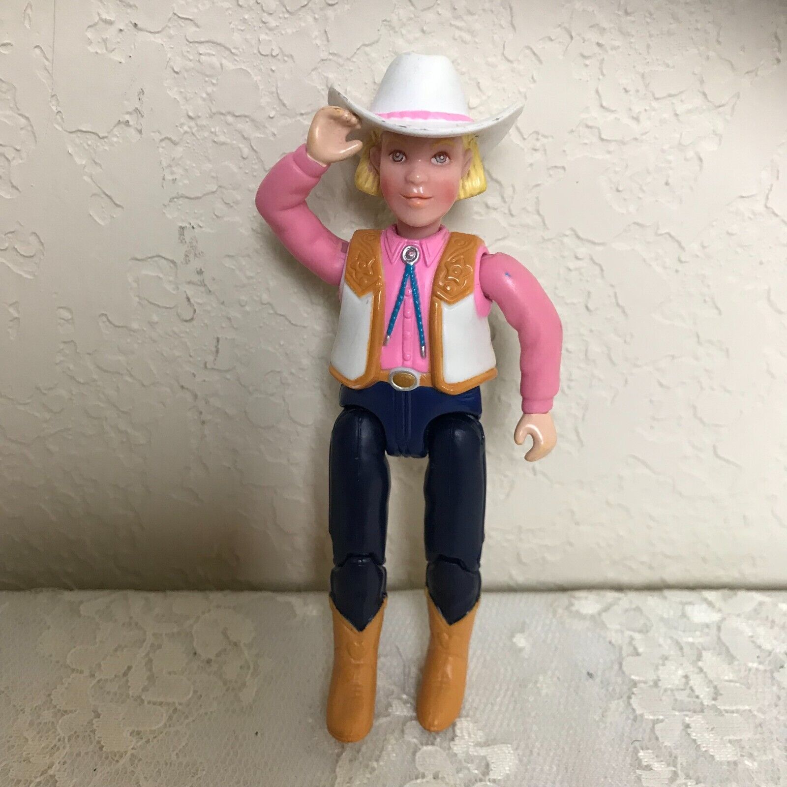 2001 Mattel Loving Family Cowgirl Doll 4.25&quot; Articulate Knees - $9.59