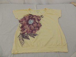 2 Women&#39;s Sonoma Tops Size Medium Blue/Teal and Yellow Very Cute! Nice! 50060 - £7.55 GBP