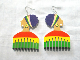 Ethnic Lady Afro Comb Rasta Color Red Yellow Green Black Wooden Earrings 3 1/2&quot; - £4.00 GBP