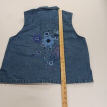 Draper’s & Damon’s RN#81492 Women’s PL Blue Embroidery Floral Cotton Denim Vest image 8