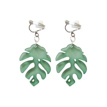 Fresh  Green Leaf Acrylic Clip Earrings For Women New Bohemian Chic Clip Ear No  - £7.46 GBP