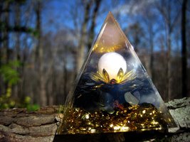Moon Lotus Orgone Energy Pyramid cleanses and refresh ENERGY - £61.17 GBP