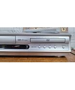  Toshiba DVD VHS Combo Player Recorder Tested Works Box Remote - €77,31 EUR