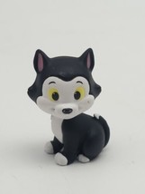 Disney Figaro Cat Figure 2”  Black &amp; White Kitten Mattel 2013 Minnie Mouse&#39;s - £9.71 GBP