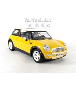 2001 Mini Cooper 1/18 Scale Diecast Model Car - YELLOW - $546.78 MXN