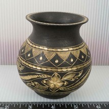 Small Brass Etched Or Engraved Vase-
show original title

Original TextKlein ... - $54.00