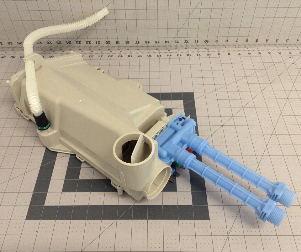 Frigidaire Washer Dispenser Housing &amp; Water Valve 134371220 134446120 13... - $64.35