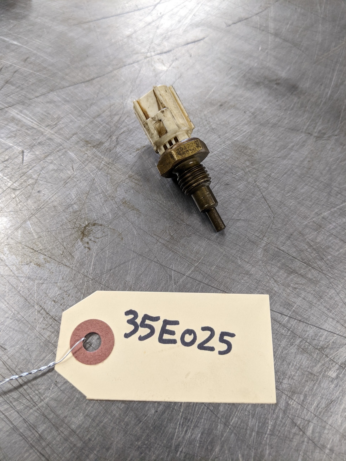Engine Oil Temperature Sensor For 09-12 Toyota Rav4  2.5 Item image 2