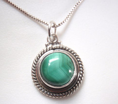 Round Malachite 925 Sterling Silver Necklace with Rope Style Accented Perimeter - £12.83 GBP