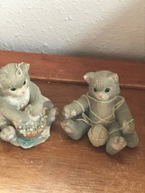  Lot Of Enesco Hillman Calico Kittens Gray Cat Playful W Yarn &amp; Cl EAN Liness W - £9.02 GBP