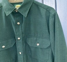 Mens Vintage Cabelas Green Herringbone Plaid Button Front Shirt Medium U... - $17.82