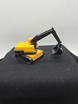 HO scale diecast Majorette construction vehicle Pelle Mecanique excavator - $90.45 MXN