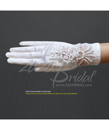 STRETCH SATIN GLOVES WITH A FLORAL EMBROIDERY LACE, SEQUINS AND BEADED P... - $454.09 MXN