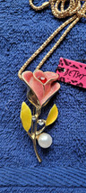 New Betsey Johnson Necklace Rose Pink Love Yellow Decorative Collectible Nice - £12.01 GBP