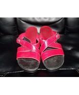 Clarks Artisan Shoes RED Leather 33748 SIZE 8M WOMEN&#39;S EUC - $640.53 MXN