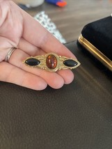 1928 Jewelry Co Victorian Revival brown Cabochon Bar Brooch gold tone - $14.03