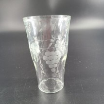 Vintage Grape And Vine Clear Glass Etched 9 Oz Swanky Swig - $9.46