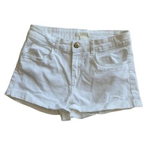 H&amp;M Womens White Shorts Flat Front Low Rise Hot Pants Pockets Stretch Si... - $11.87